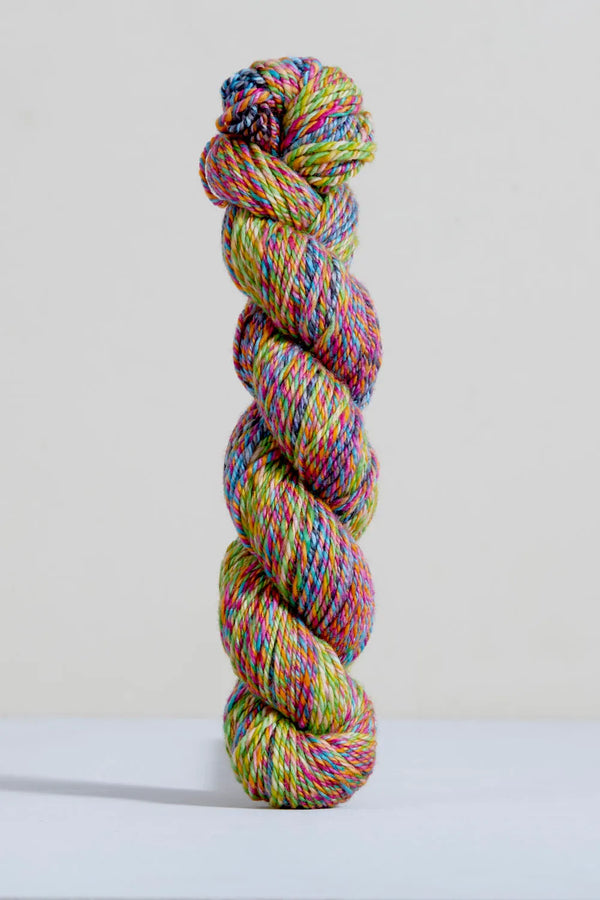 Urth Yarns Spiral Grain Light Worsted