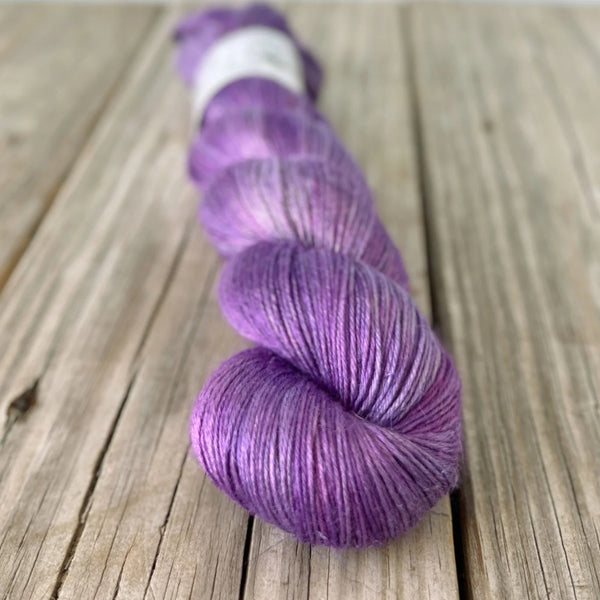 Treasure Goddess Yarn Bamboo Linen Fingering Weight