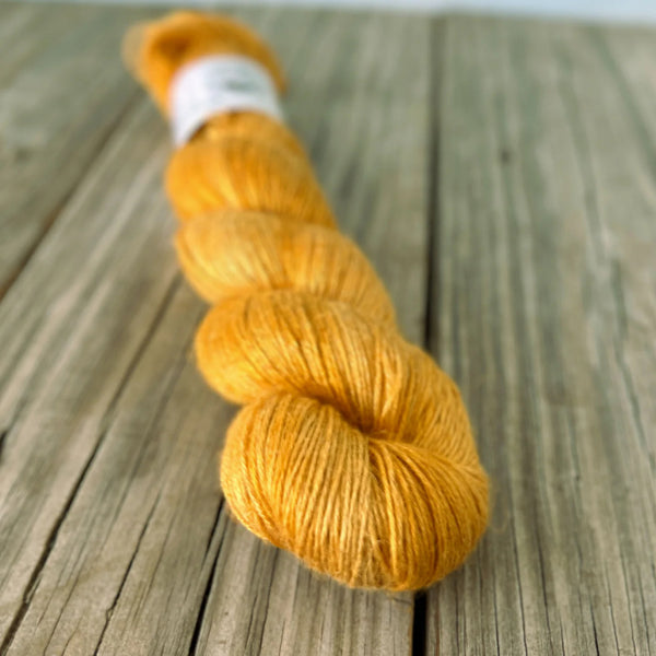 Treasure Goddess Yarn Bamboo Linen Fingering Weight
