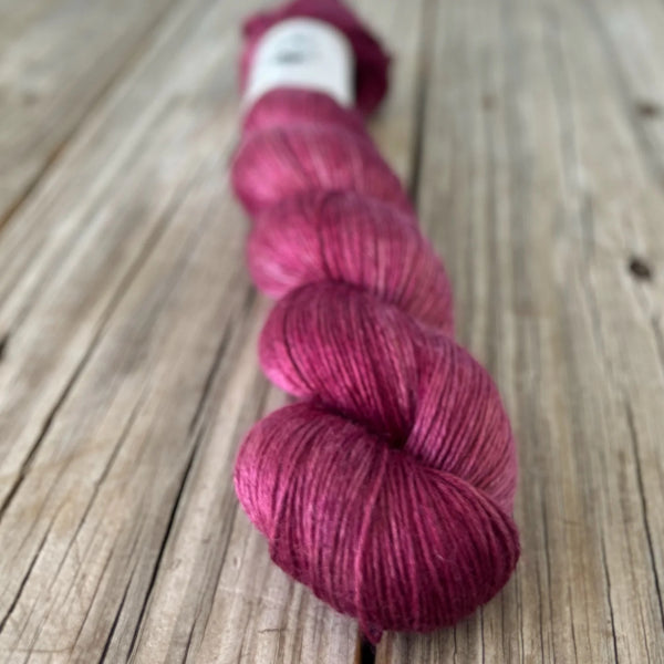 Treasure Goddess Yarn Bamboo Linen Fingering Weight